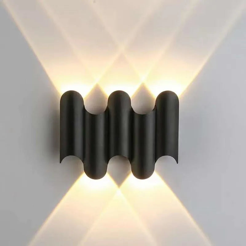 NatureShine - Moderne Wandlamp met Natuurlijke Accenten
