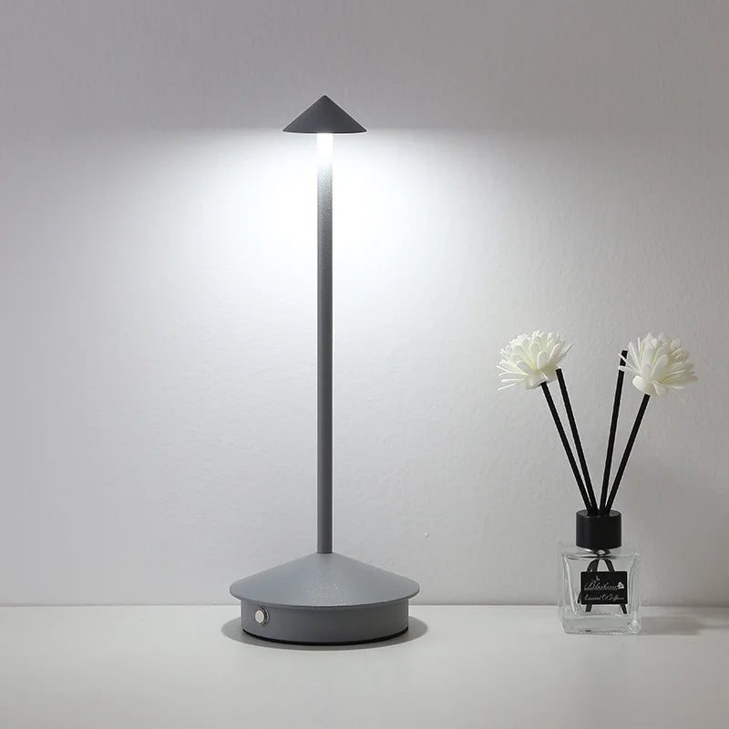 TouchBright - Moderne LED Lamp met Slimme Aanraakbediening | Compacte Verlichting