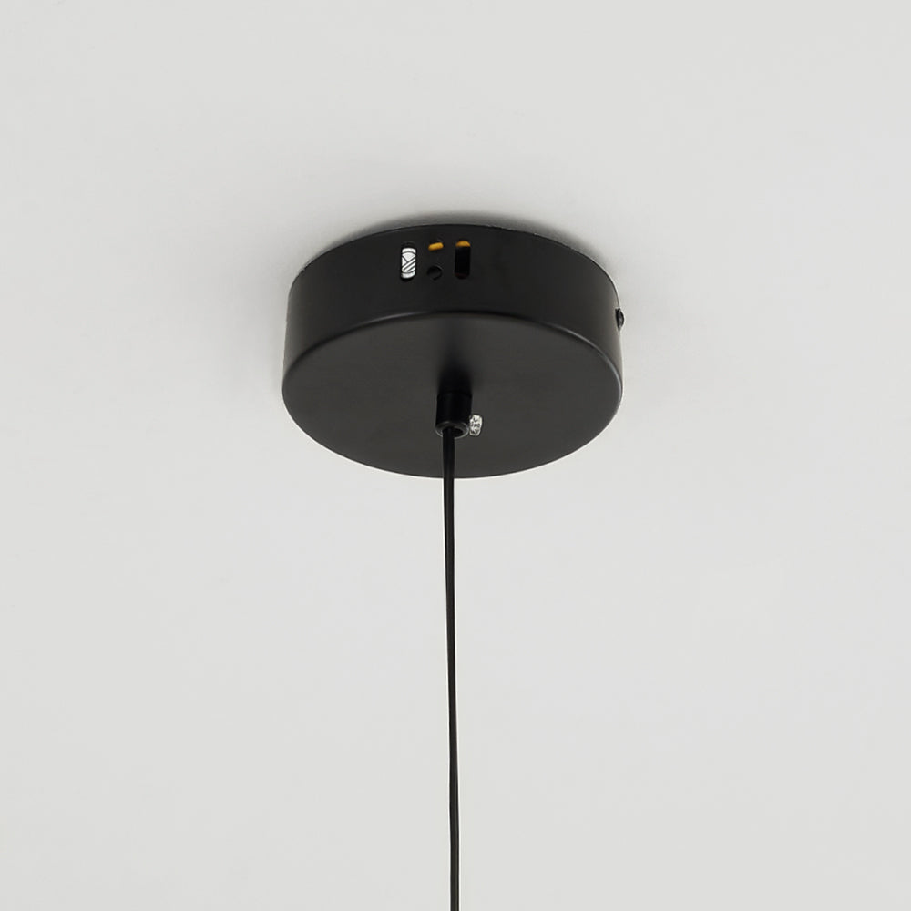 LumiSleek - Moderne LED Hanglamp van Metaal en Kunstzijde in Wit voor de Slaapkamer