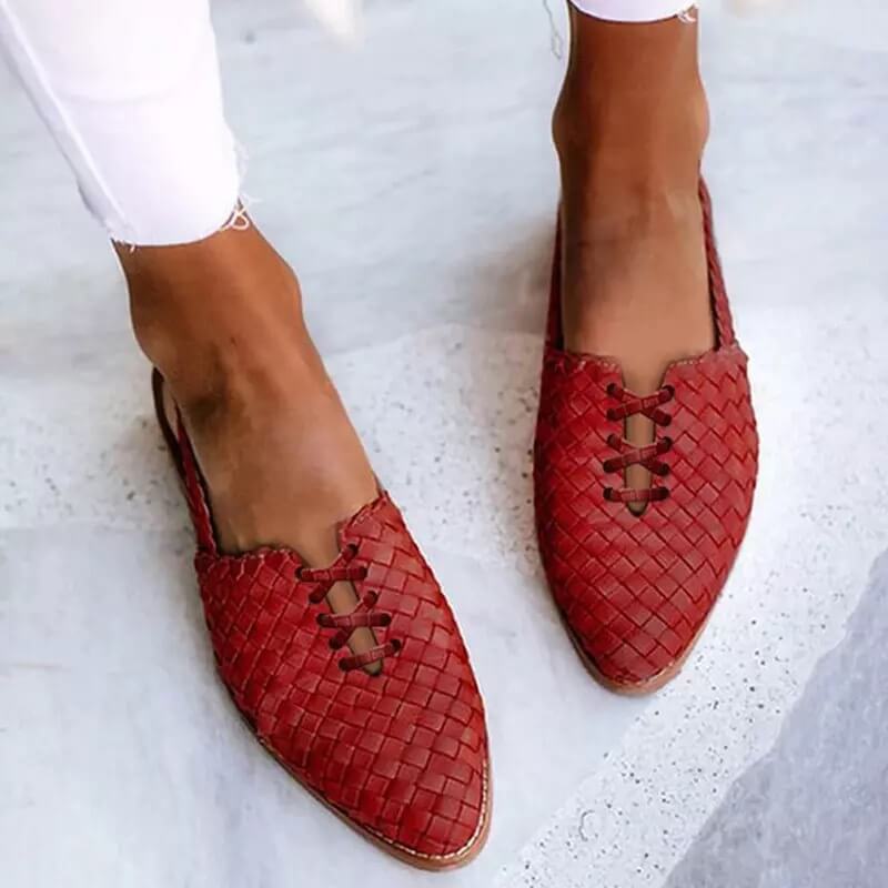 RonaStyle - Handgevlochten Leren Slippers voor Dames – Luxe en Comfort