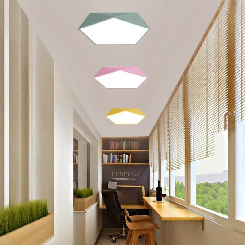 PolygonGlow - Vijfhoekige Macaron Plafondlamp met LED Verlichting voor Slaapkamer en Woonkamer