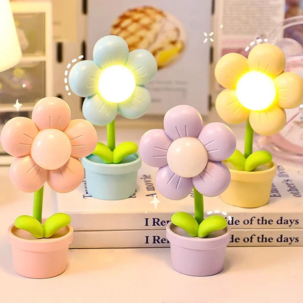 BloomGlow - Kleine Bloemvormige Tafellamp met LED Verlichting