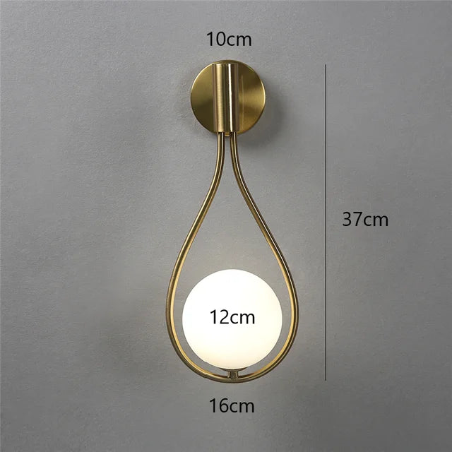 LumiSphere - Wandlamp met Glazen Bol en Metalen Frame | Moderne Verlichting voor Interieurs