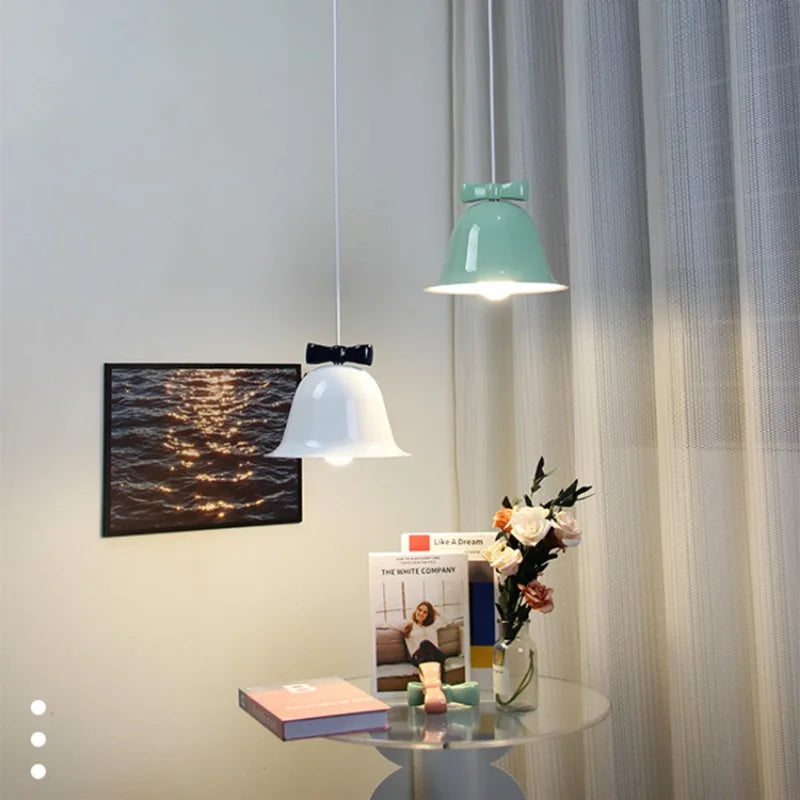 ArcGlow - Moderne Boogvormige Bell Pendellamp voor Stijlvolle Verlichting