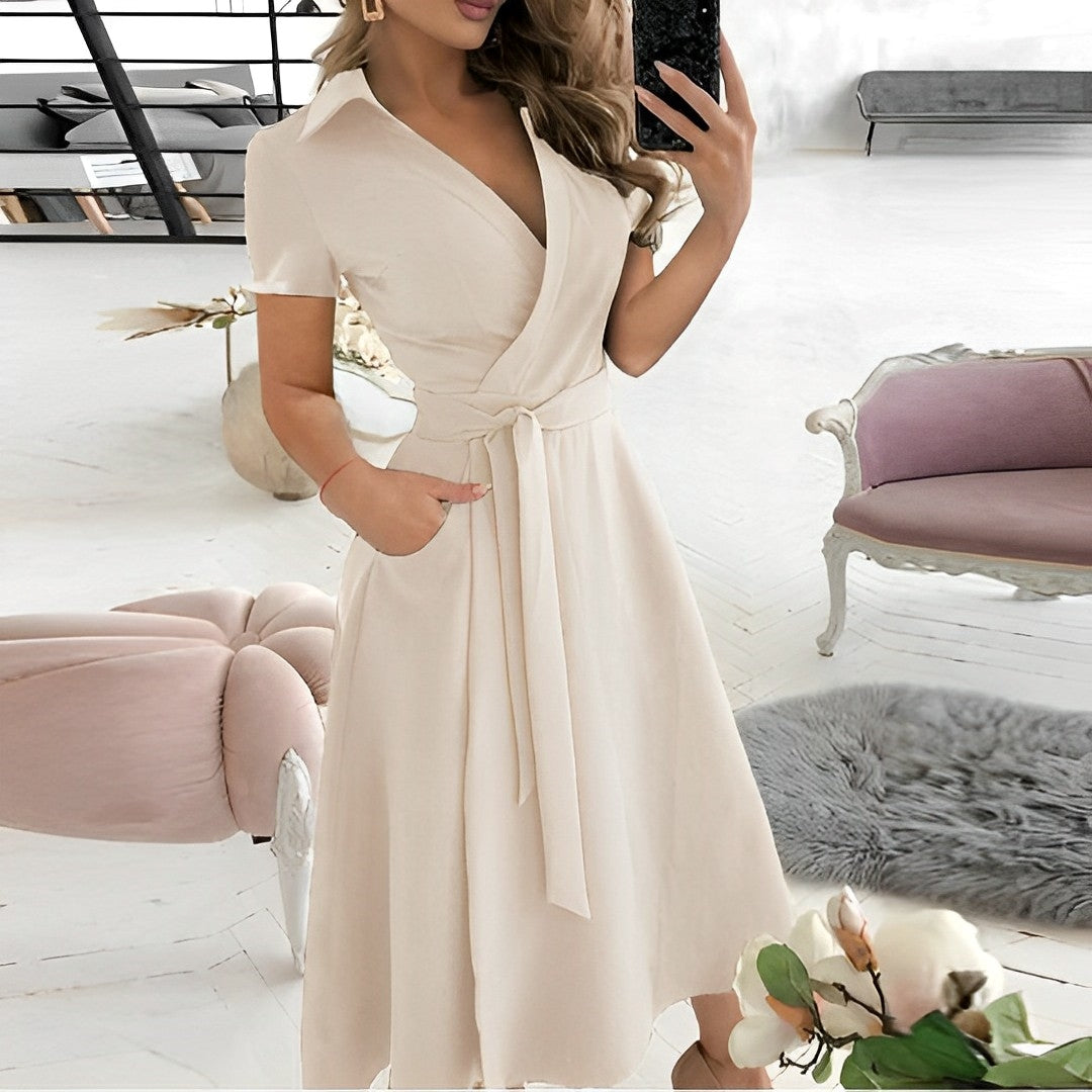 Diana - A-Lijn Jurk met V-Hals voor Dames - Elegant en Tijdloos