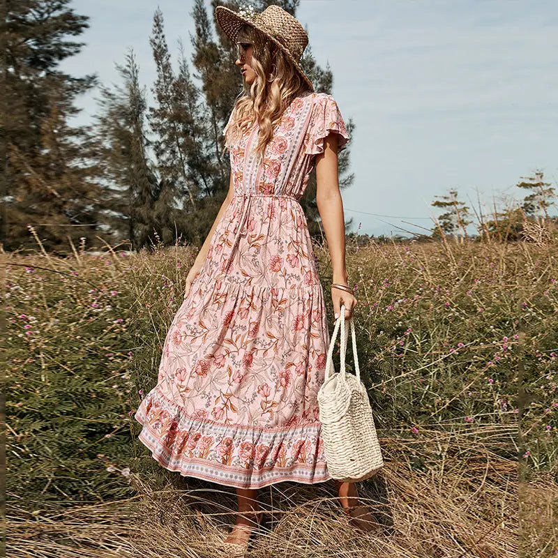 Kort Jurkje met Roze Bloemen | Zomers Bloemenjurkje voor Een Frisse en Vrolijke Look
