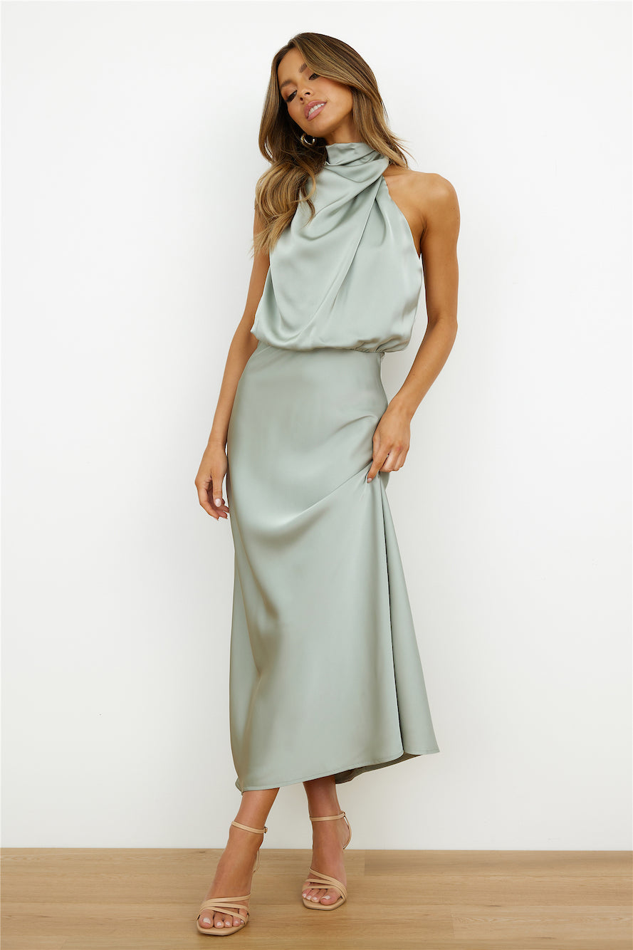 Juliëtte - Stijlvol midikleed met asymmetrische halslijn