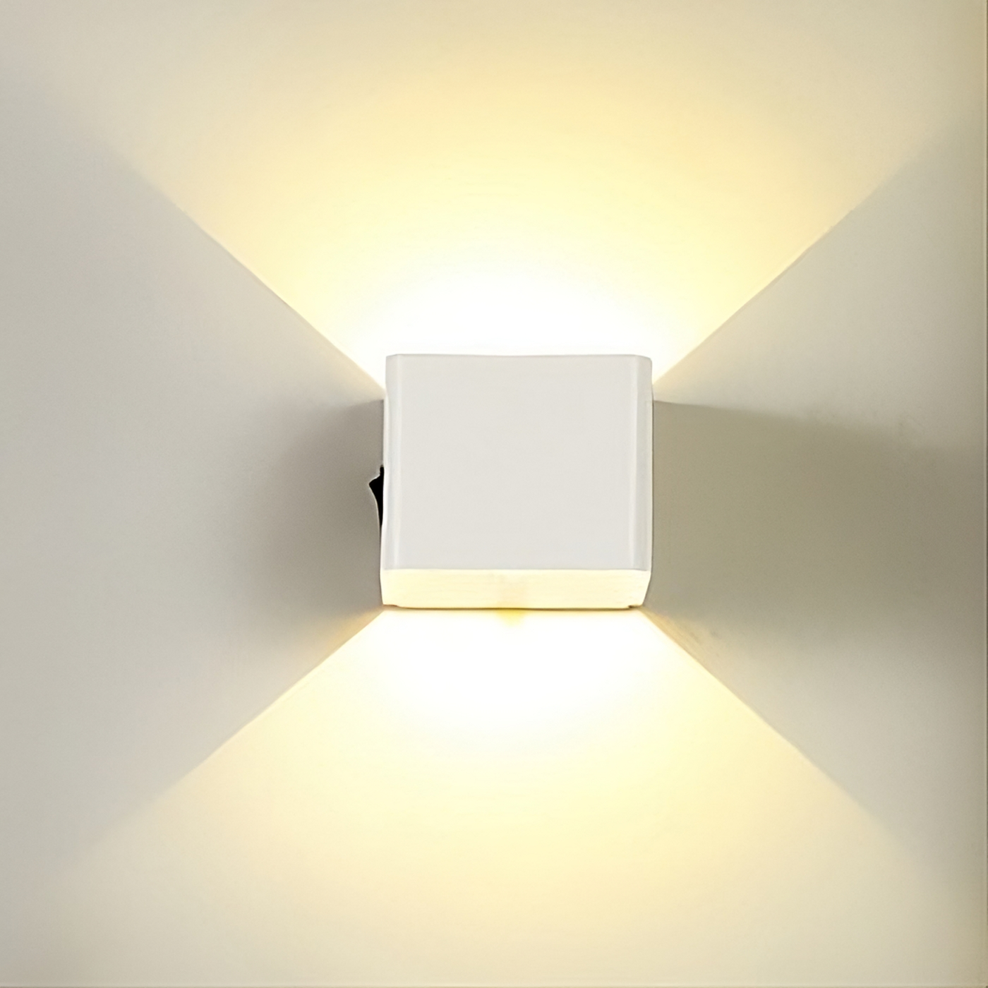 SensorCube - Moderne Wandlamp met Bewegingssensor