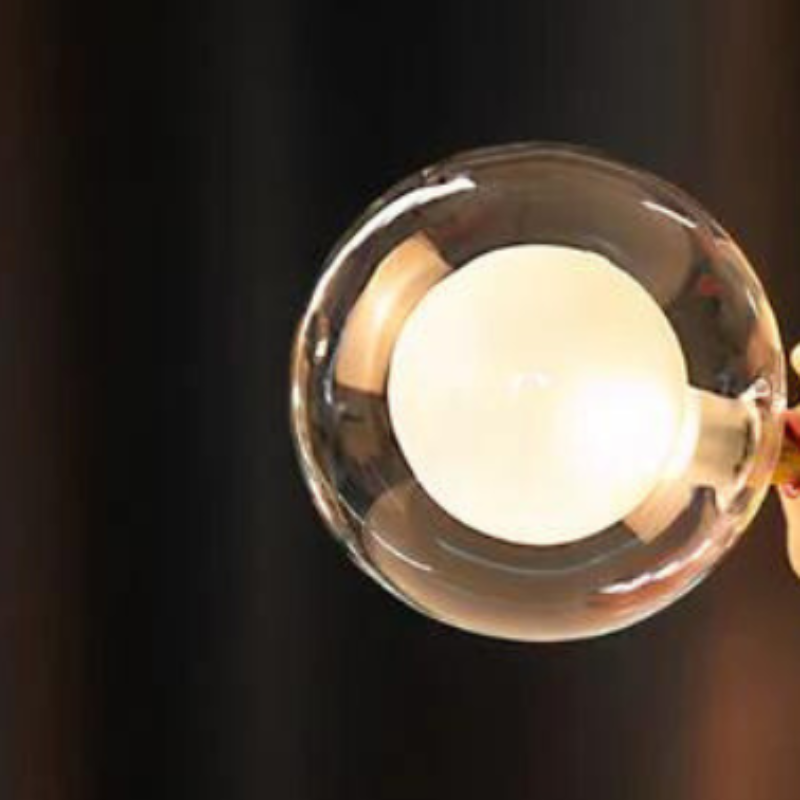 DecoLux - Artisan Stijlvolle Tafellamp voor een Elegant Interieur