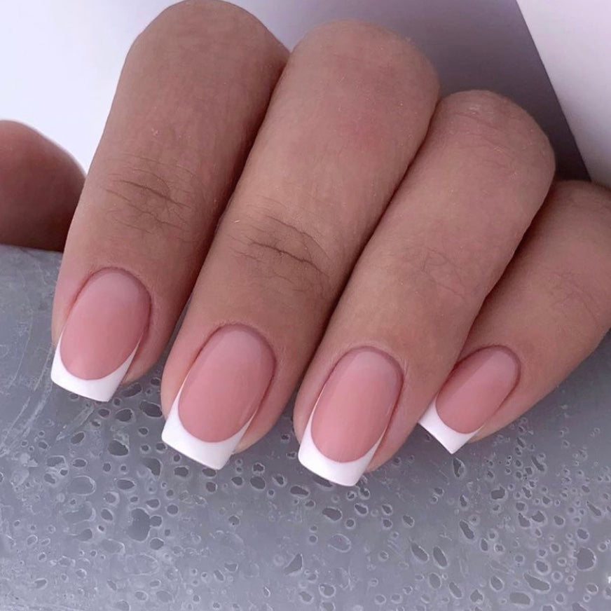 CreatiefNagel | French Nails in Salonkwaliteit – Perfect voor Thuisgebruik