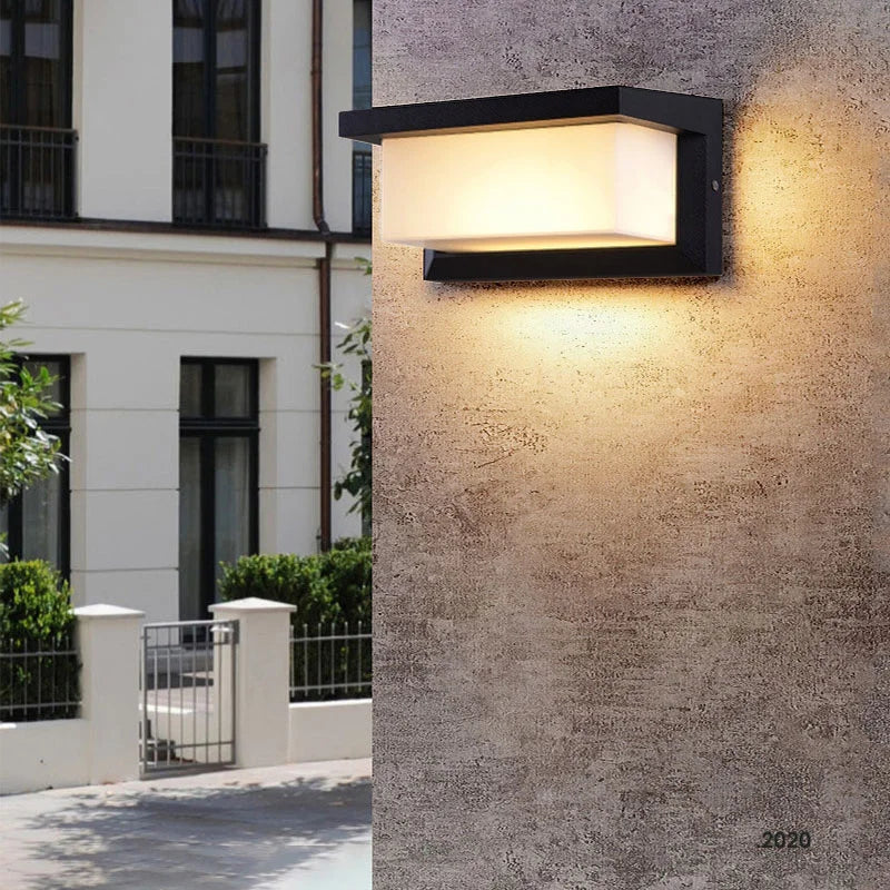 SunVilla - Stijlvolle Zonne-energie Buitenlamp voor Villa's en Terrassen
