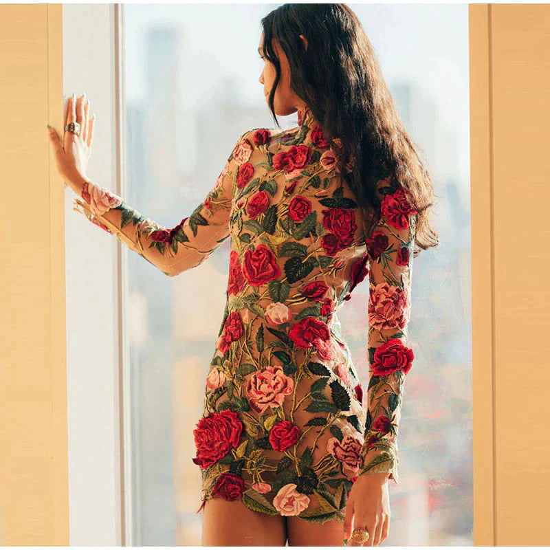 Wilma - Geborduurd Mini Jurk met Bloemenprint