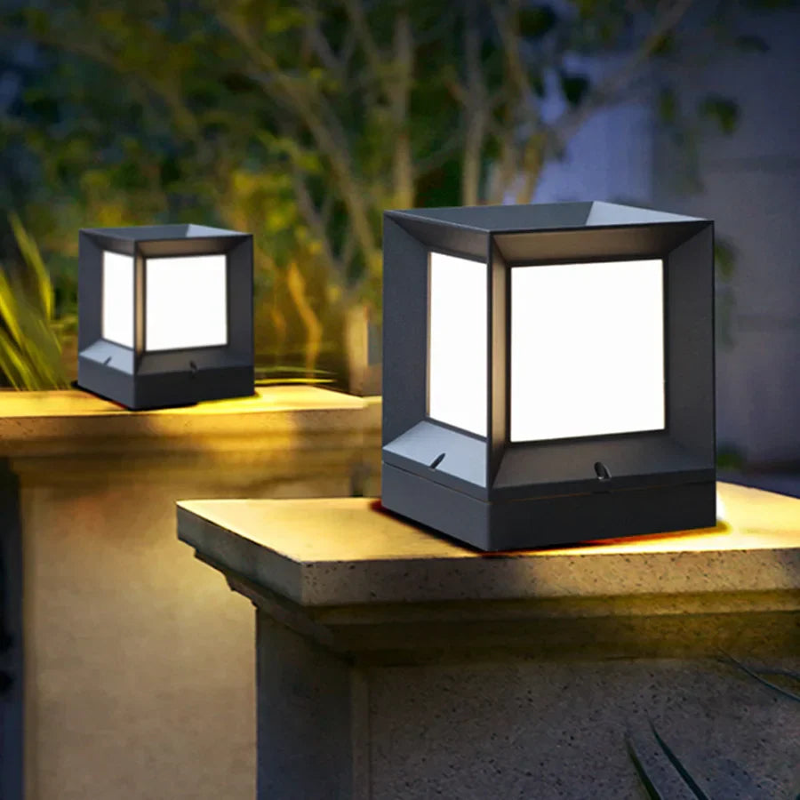 GateBright - Staande Buitenlamp voor Poorten | Weerbestendige Buitenverlichting