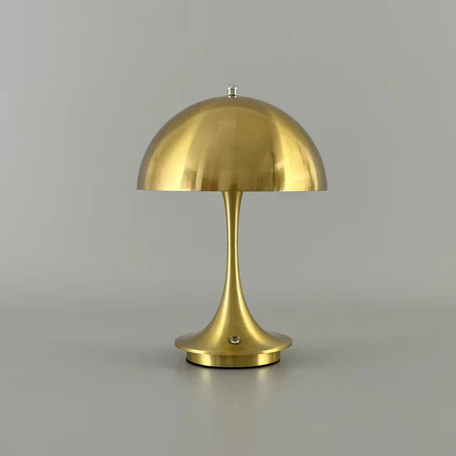 ShadeFlex - Draagbare Metalen Tafellamp | Moderne Verlichting voor Flexibele Gebruik