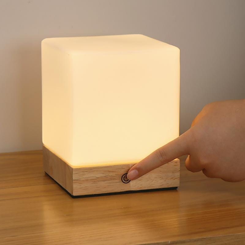 CubeGlow - Draadloze LED Tafellamp op Batterijen voor Nordic Mini Bureauverlichting | Compact en Stijlvol Design