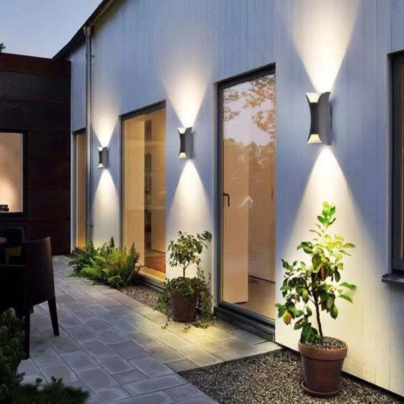 LuxorLED - Moderne Design LED Wandlamp | Zwart Gouden Metaal voor Buiten en Tuin