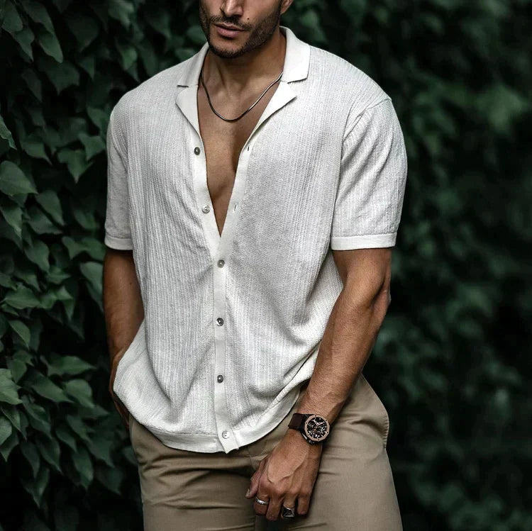 Refined Cut and Summer Style – Lightweight Linen Shirt for Men