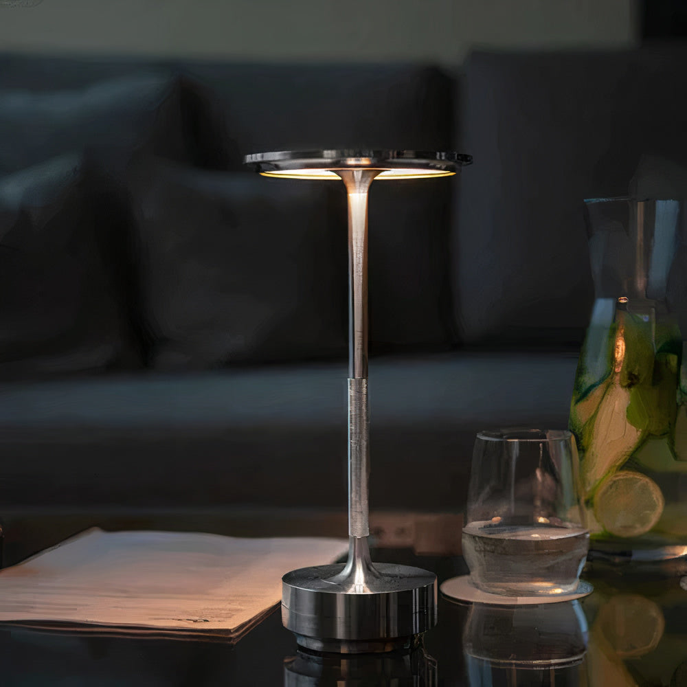 ArtLumen - Elegante Tafellamp van Thomas | Stijlvolle Verlichting voor Elk Interieur