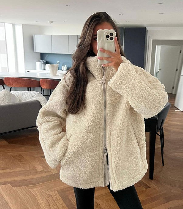 Mara - Stijlvolle en Gezellige Sherpajas van Pluchen Fleece voor Dames