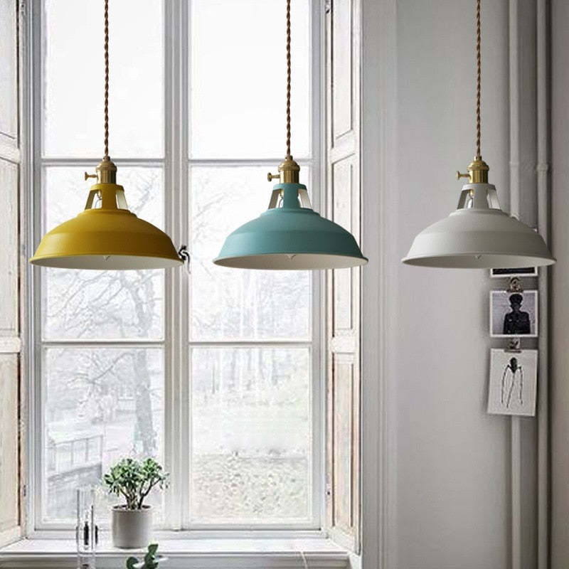 ColorLuxe - Moderne LED Hanglamp van Metaal voor Kleurrijke Slaapkamers