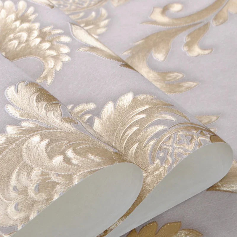 Luxe Goudkleurig 3D Damast Behang - Klassiek Textuurbehang voor Elegante Interieurs