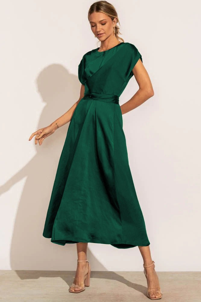 Hilde - Elegante zomerse midijurk