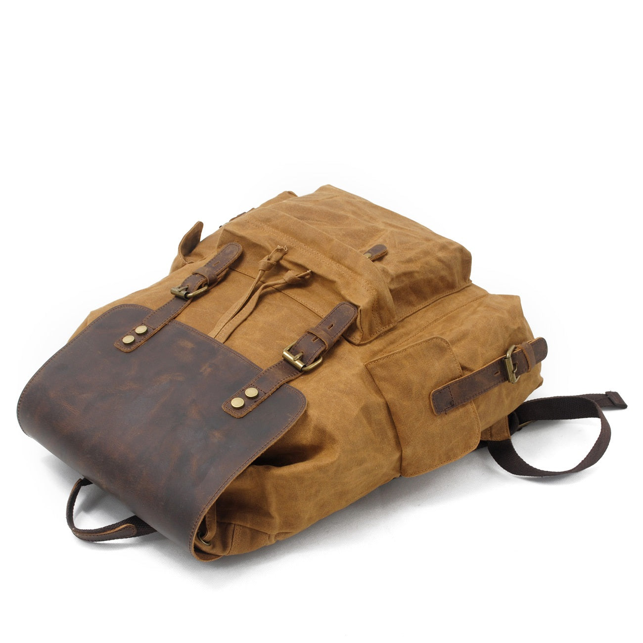 Waxed Canvas Rugzak | BalticTrail – Duurzaam en Stijlvol voor Avontuurlijke Reizigers