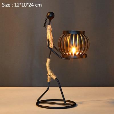 ArtCandle - Handgemaakte Metalen Kaarsenhouders met Uniek Figurenontwerp