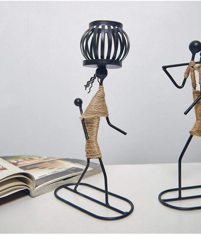 ArtCandle - Handgemaakte Metalen Kaarsenhouders met Uniek Figurenontwerp