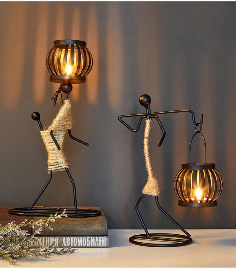 ArtCandle - Handgemaakte Metalen Kaarsenhouders met Uniek Figurenontwerp